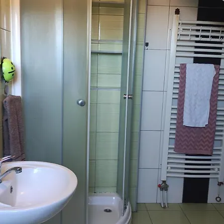 아파트 Lale 즐라티보